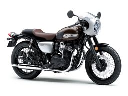 W800