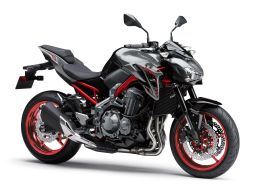 Z900