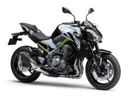Z900